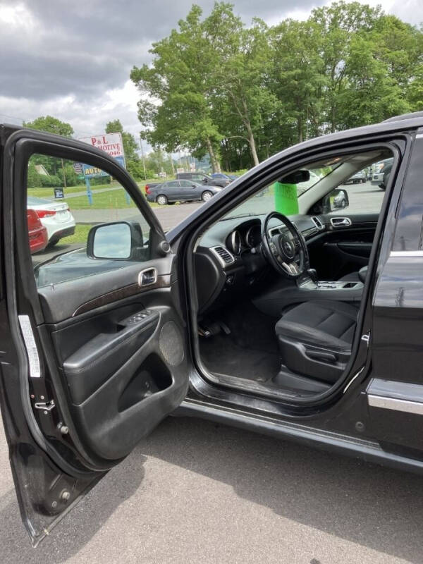 2012 Jeep Grand Cherokee Laredo