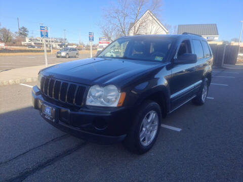 2005 Jeep Grand Cherokee for sale at B&B Auto LLC in Union NJ