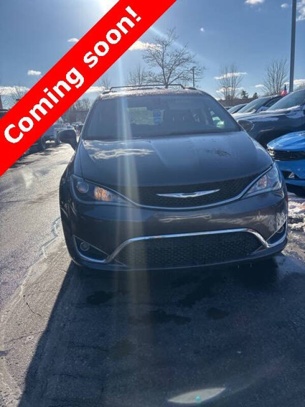 2018 Chrysler Pacifica Touring L Plus