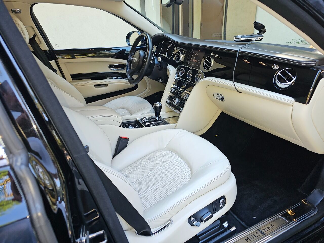 2014 Bentley Mulsanne 69