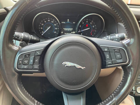 2016 Jaguar XF 35t Prestige