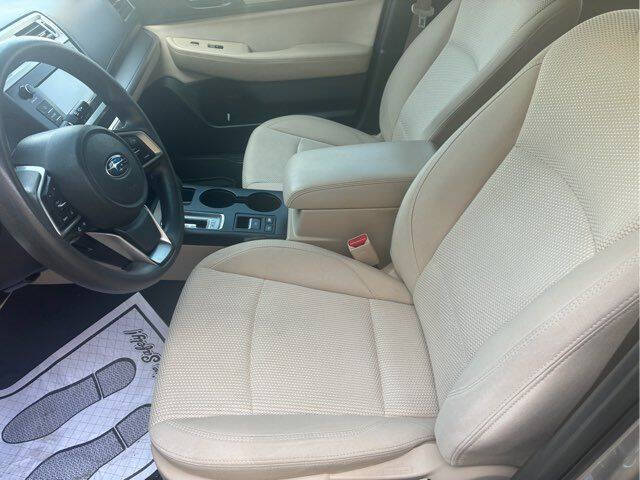 2018 Subaru Outback 2.5i