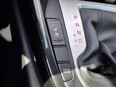 2022 Kia Forte GT Line