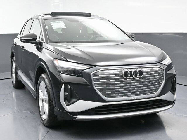 2024 Audi Q4 e-tron quattro Premium 50