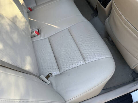 2013 Toyota Camry Hybrid XLE