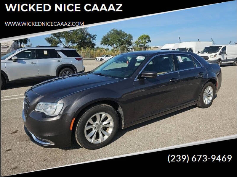 2016 Chrysler 300 Limited