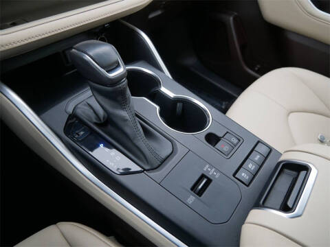 2021 Toyota Highlander Hybrid XLE