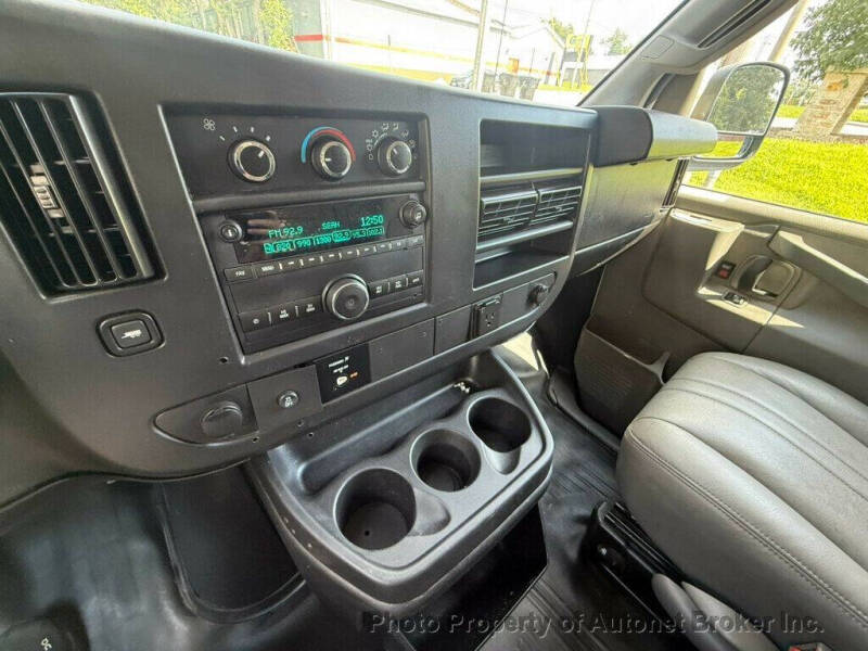2016 Chevrolet Express 3500