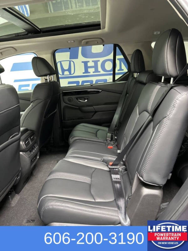 2025 Honda Pilot Touring