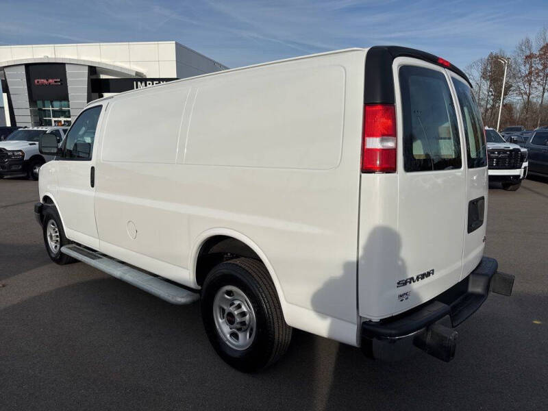 2024 GMC Savana 2500