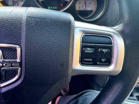 2011 Dodge Challenger R/T Plus