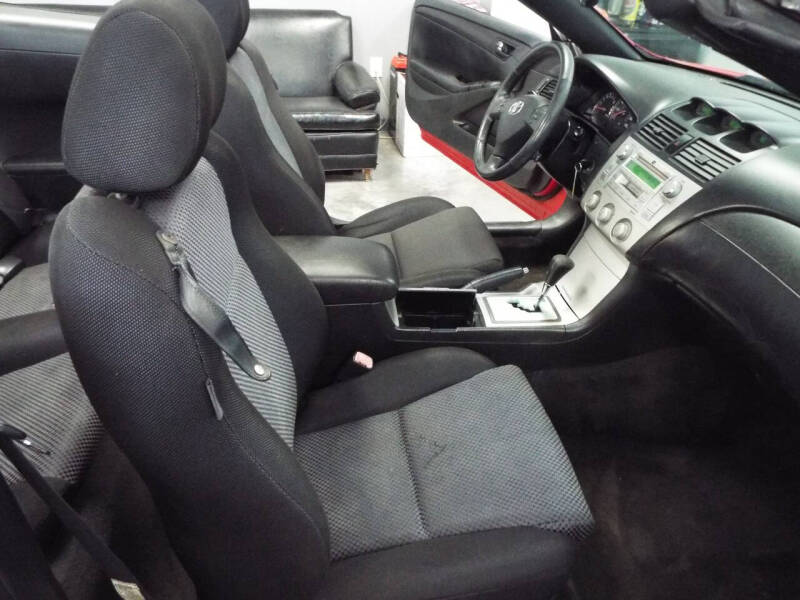 2005 Toyota Camry Solara SE V6