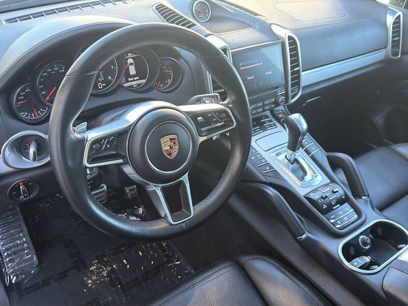 2018 Porsche Cayenne GTS