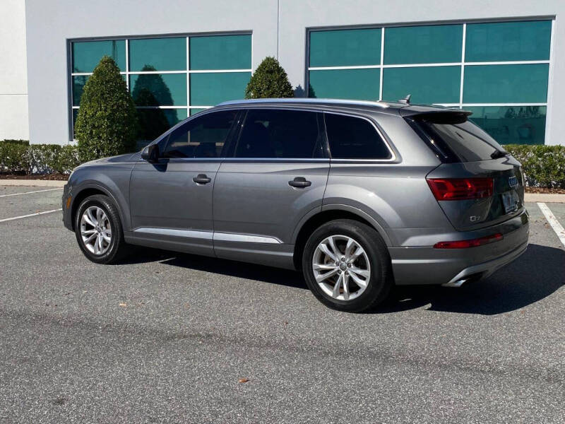 2017 Audi Q7 2.0T quattro Premium