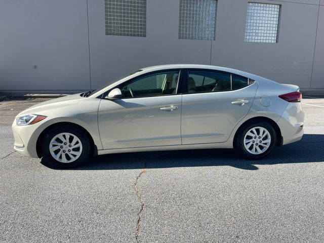 2018 Hyundai Elantra