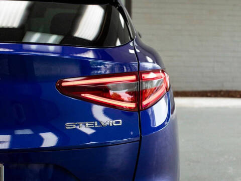 2022 Alfa Romeo Stelvio Ti