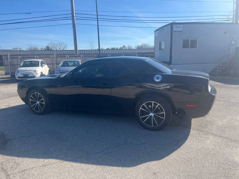 2013 Dodge Challenger SXT