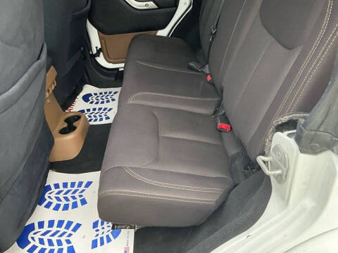 2015 Jeep Wrangler Unlimited Sahara