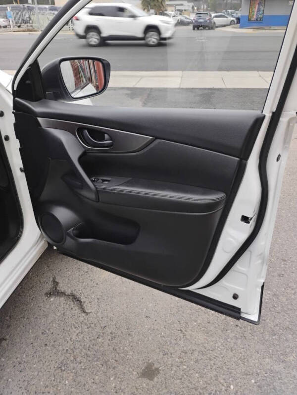 2021 Nissan Rogue Sport S