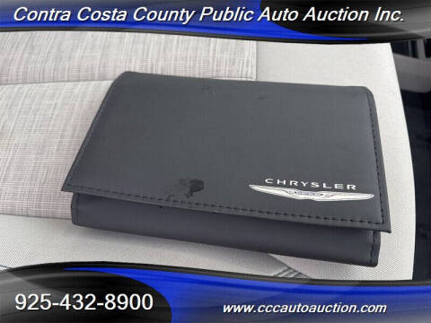 2017 Chrysler Pacifica Hybrid Touring Plus