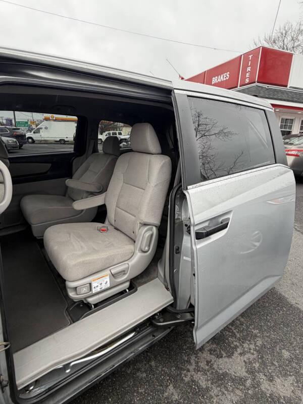 2011 Honda Odyssey LX