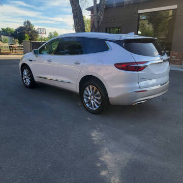2018 Buick Enclave Essence