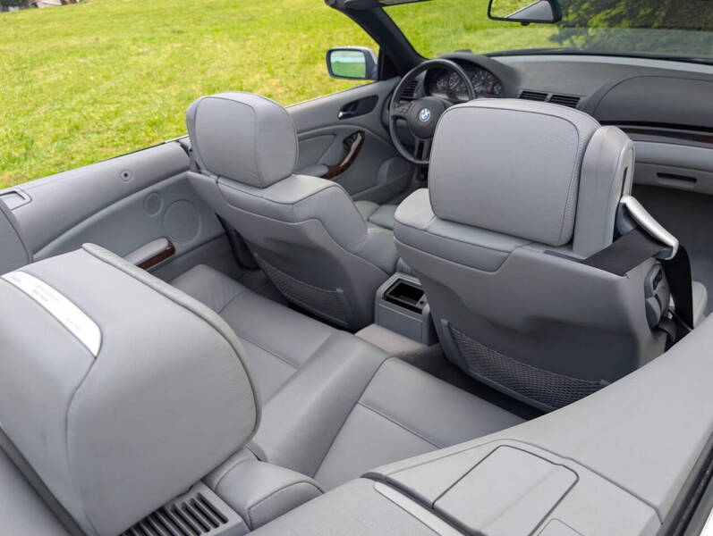 2002 BMW 3 Series 325Ci