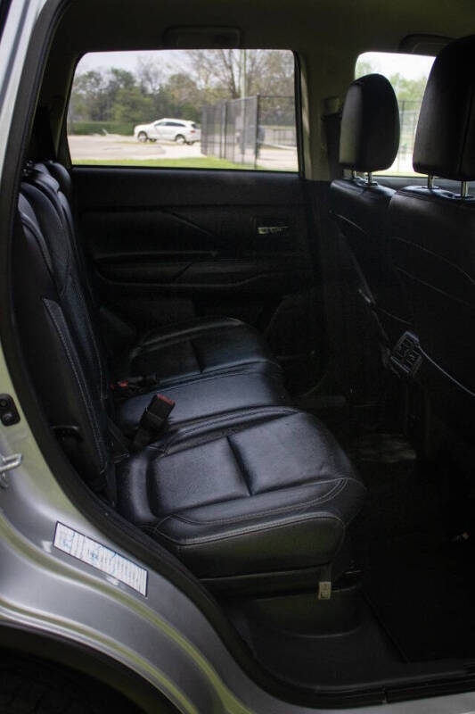 2020 Mitsubishi Outlander SEL
