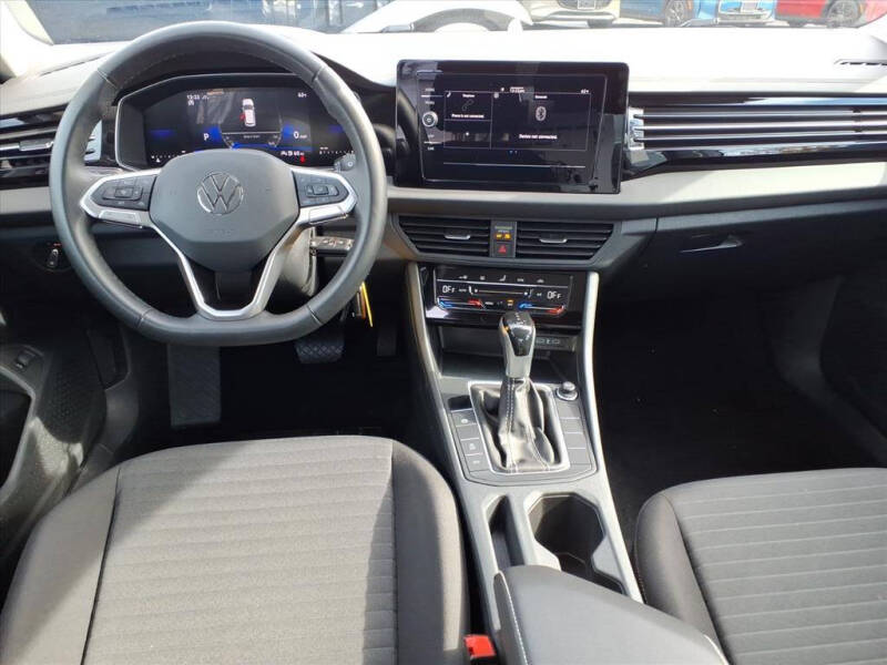 2025 Volkswagen Jetta S