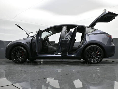2023 Tesla Model Y Performance