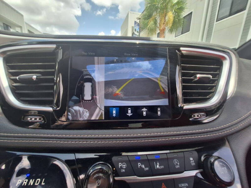 2020 Chrysler Pacifica Limited