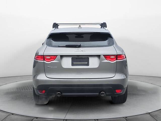 2018 Jaguar F-PACE 25t Premium