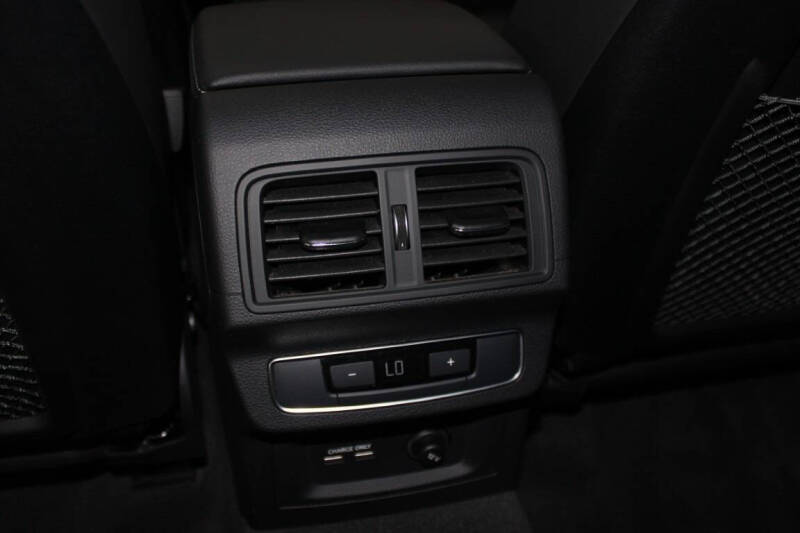 2022 Audi Q5 quattro S line Prem Plus 45 TFSI