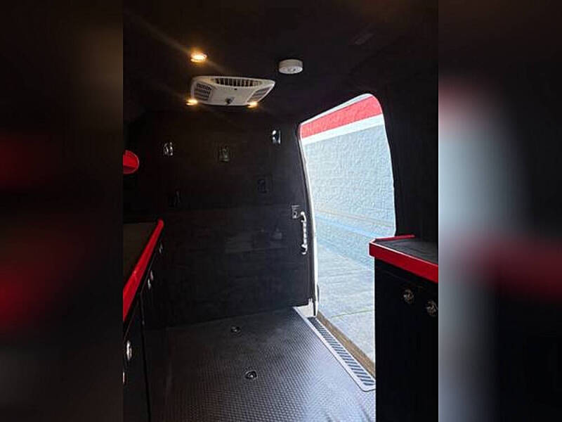2016 Freightliner Sprinter 2500