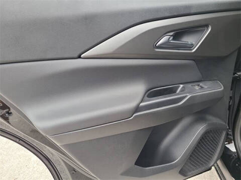 2026 Chevrolet Equinox EV LT 1