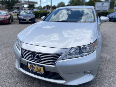 2013 Lexus ES 300h