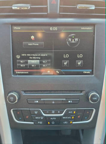 2016 Ford Fusion SE