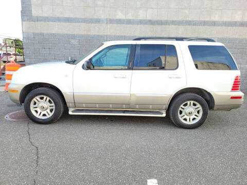 2003 Mercury Mountaineer Convenience