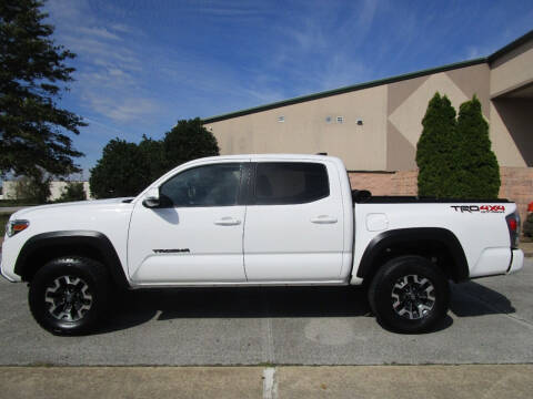 2021 Toyota Tacoma for sale at JON DELLINGER AUTOMOTIVE in Springdale AR