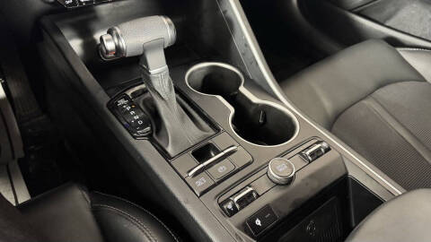 2022 Kia K5
