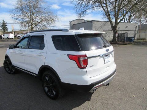 2017 Ford Explorer XLT