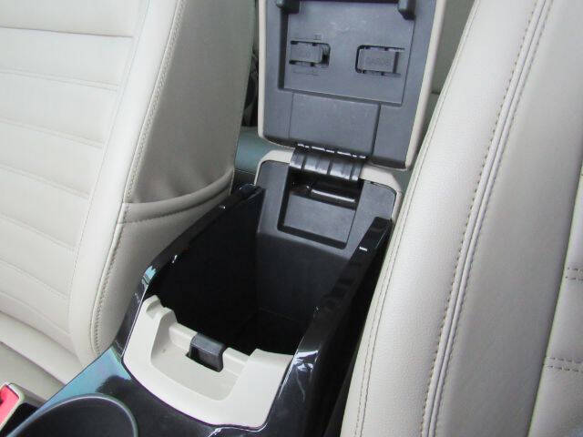 2017 Ford C-MAX Hybrid Titanium