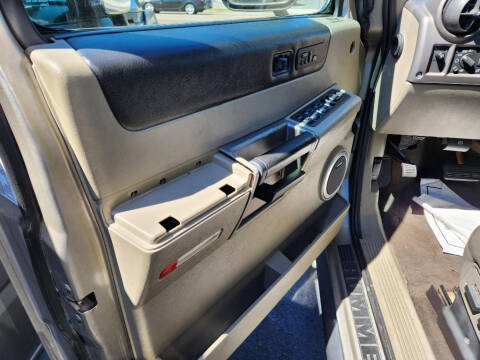 2003 HUMMER H2