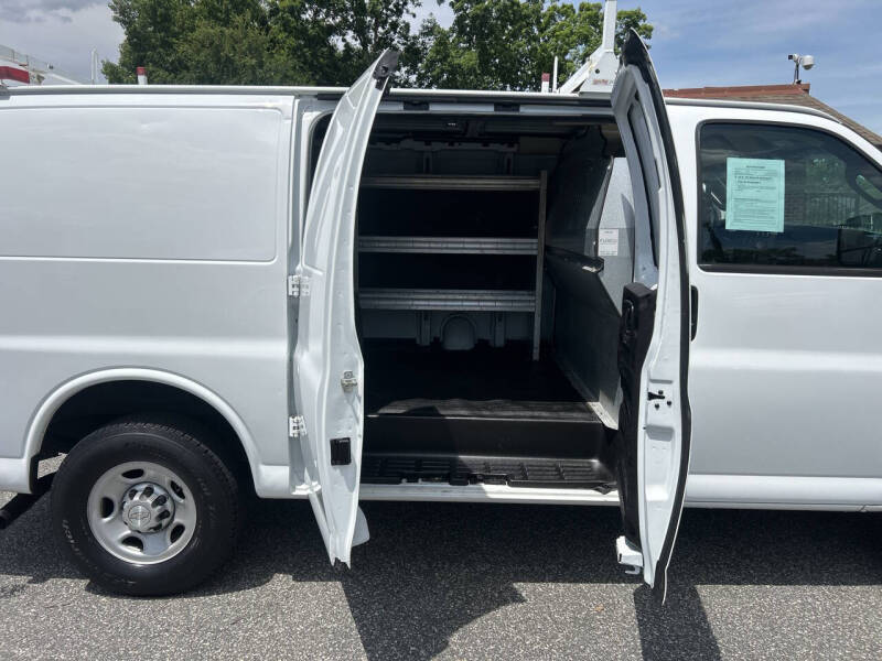 2017 Chevrolet Express 2500