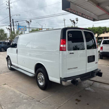 2020 GMC Savana 2500