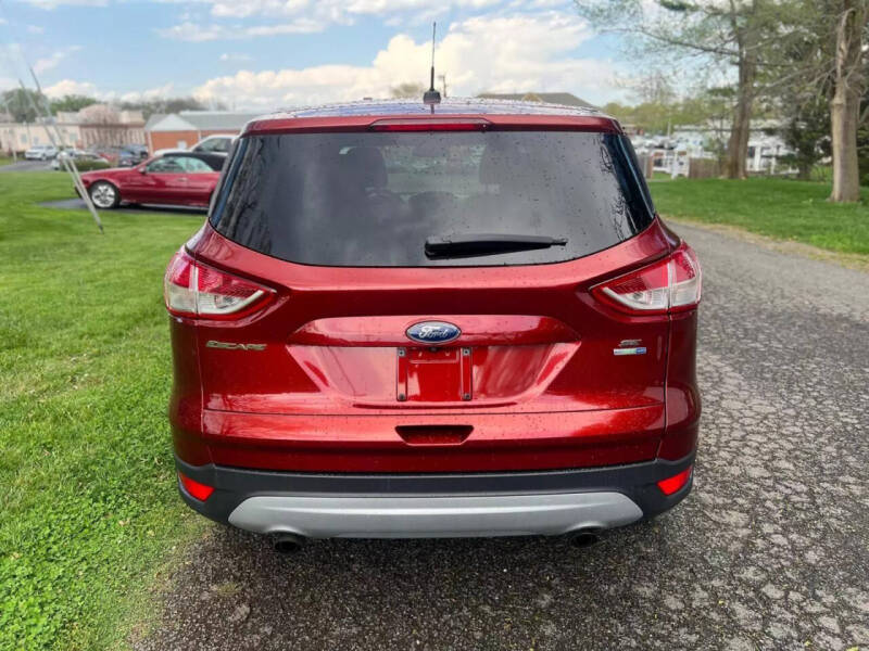 2016 Ford Escape SE