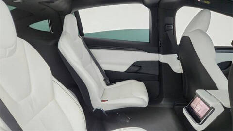 2022 Tesla Model X Plaid