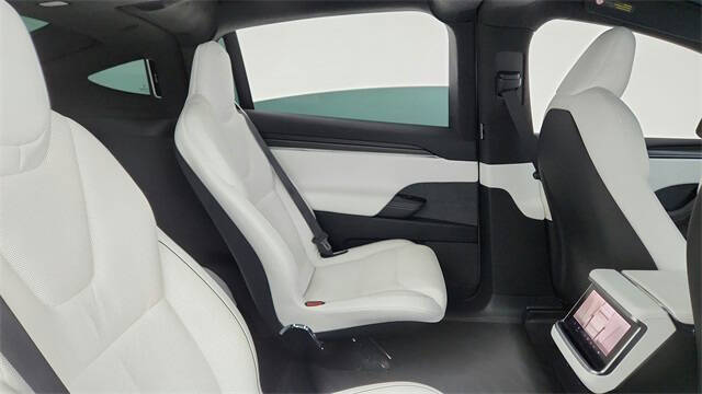 2022 Tesla Model X Plaid