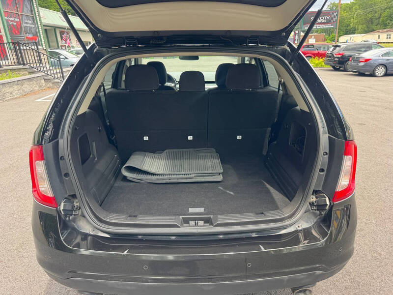 2013 Ford Edge SE