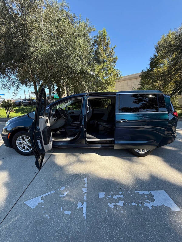 2023 Chrysler Pacifica Touring L